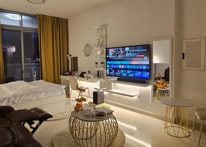 Luxury Studio In Al Reem Island Abudhabi Julphar Residence Tower Next To Al Reem Mall And Galleria Mall And The Beach