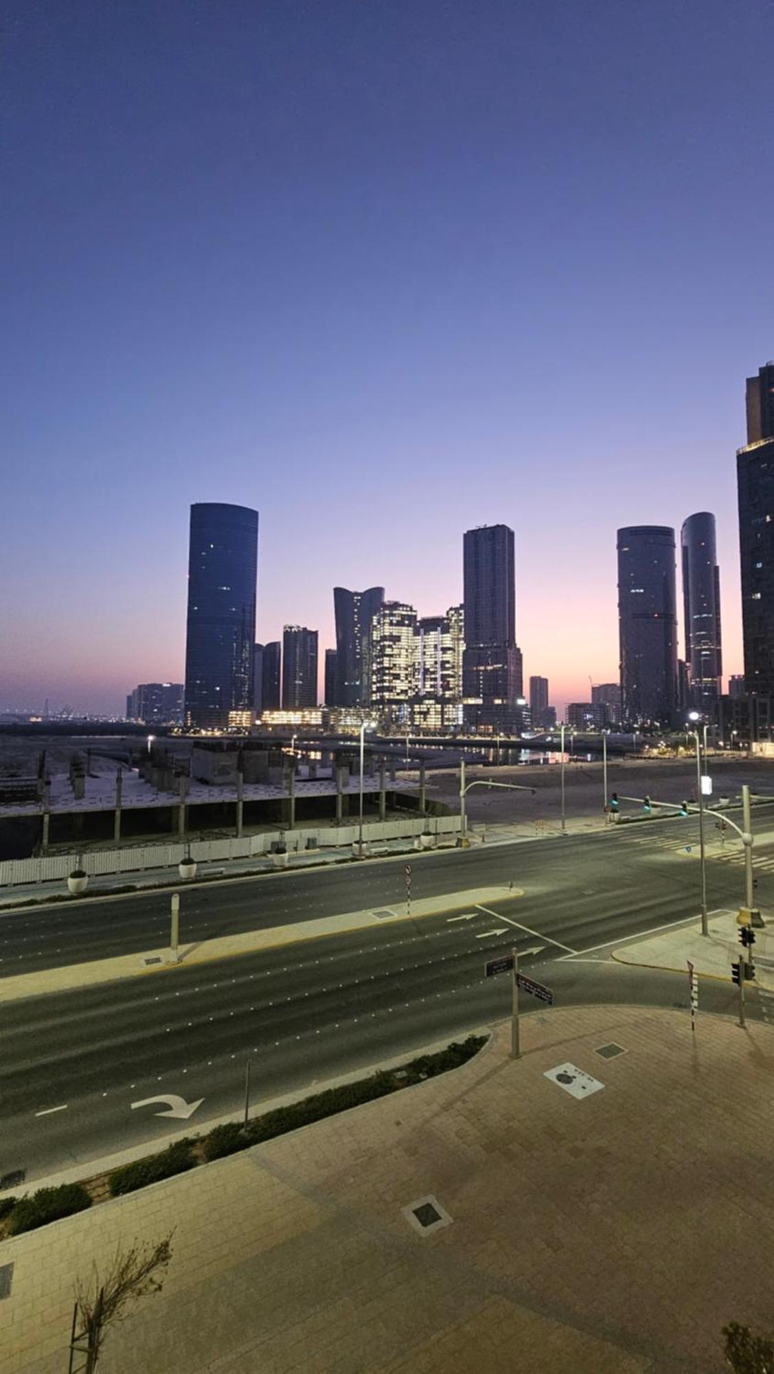 Apartment Luxury In Al Reem Island Abudhabi Julphar Tower Next To Al Reem Mall And Galleria Mall And The *