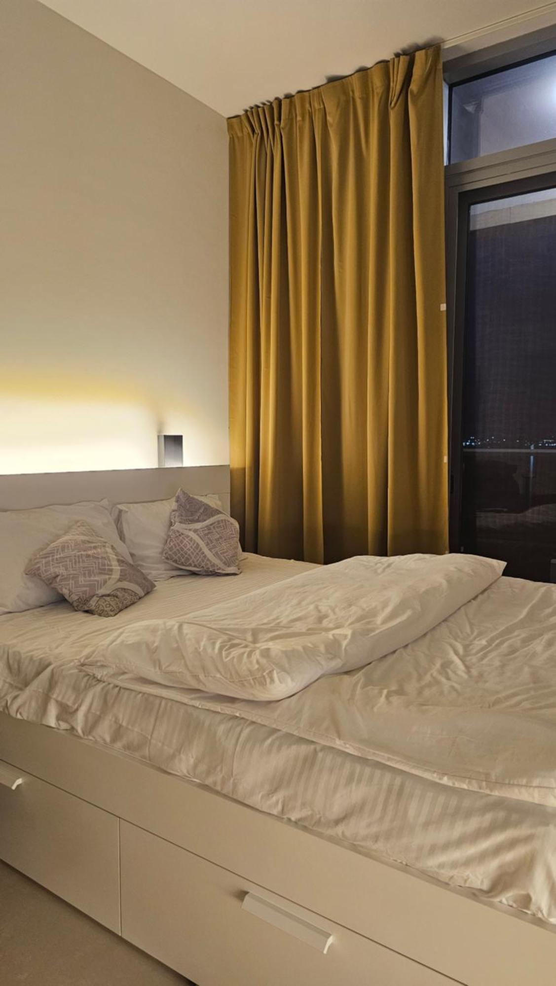 Luxury In Al Reem Island Abudhabi Julphar Tower Next To Al Reem Mall And Galleria Mall And The Apartment Abu Dhabi