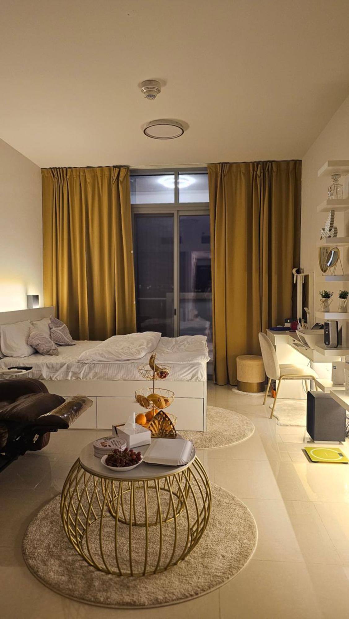 Luxury In Al Reem Island Abudhabi Julphar Tower Next To Al Reem Mall And Galleria Mall And The Apartment *